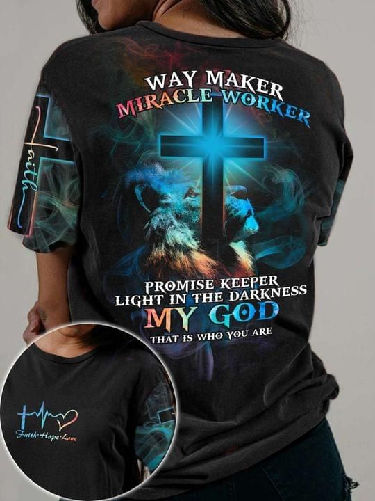 Way maker miracle worker promise keeper light in the darkness my god that is who you are lion t-shirt 3d Hoodie Sweater Tshirt