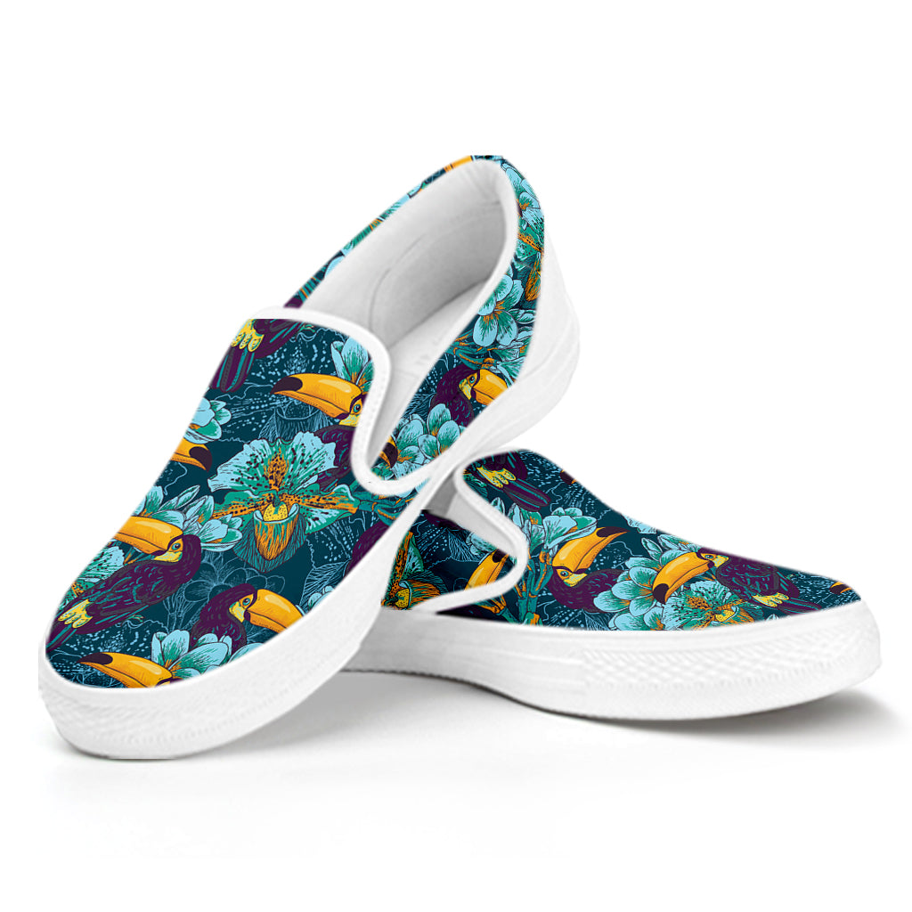 Vintage Toucan Pattern Print White Slip On Shoes