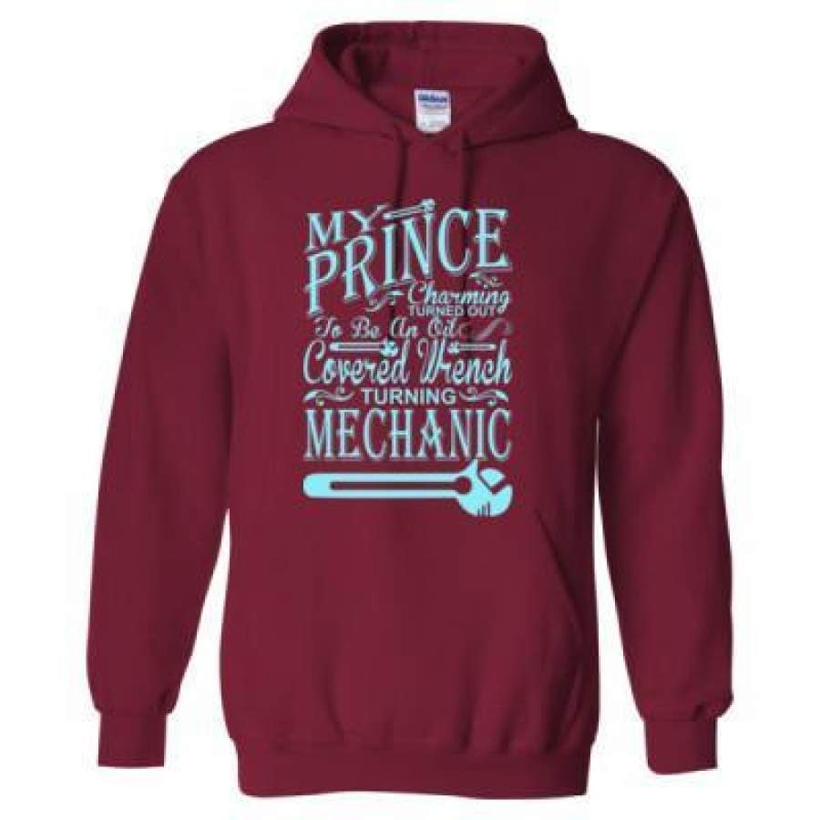 AGR My Prince Charming Turned Out To Be An Oil Covered Mechanic – Heavy Blend™ Hooded Sweatshirt