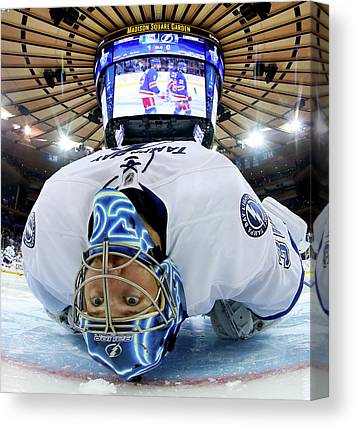 8 Tampa Bay Lightning V New York Rangers Bruce Bennett Canvas Print