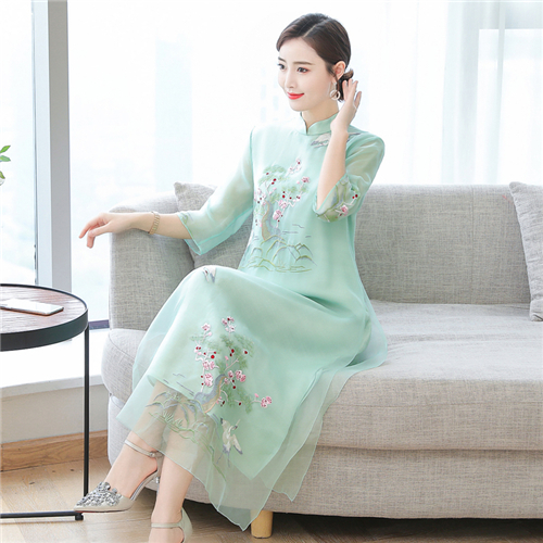 Women Cheongsam Improved Dress Retro Elegant Embroidery Long Dresses Floral Party Dress Chinese Female High Quality Clothing alx