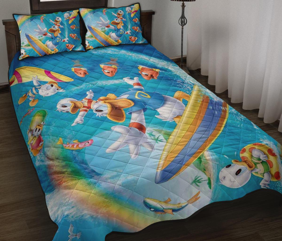 Donald Duck Fun Quilt Bed Sets