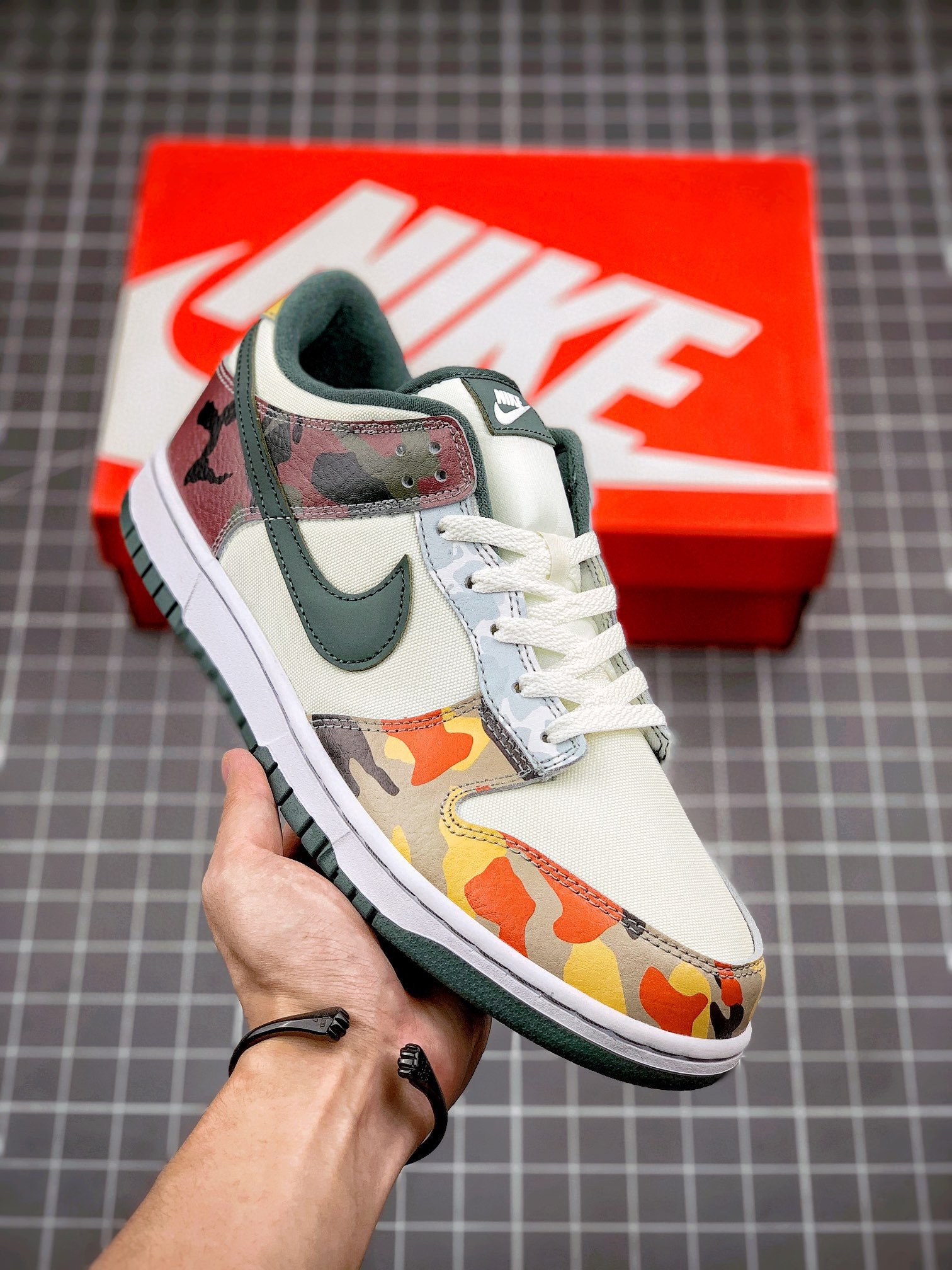 Nike Dunk Low SE Multi Camo SailVintage Green-Total Orange 5339245