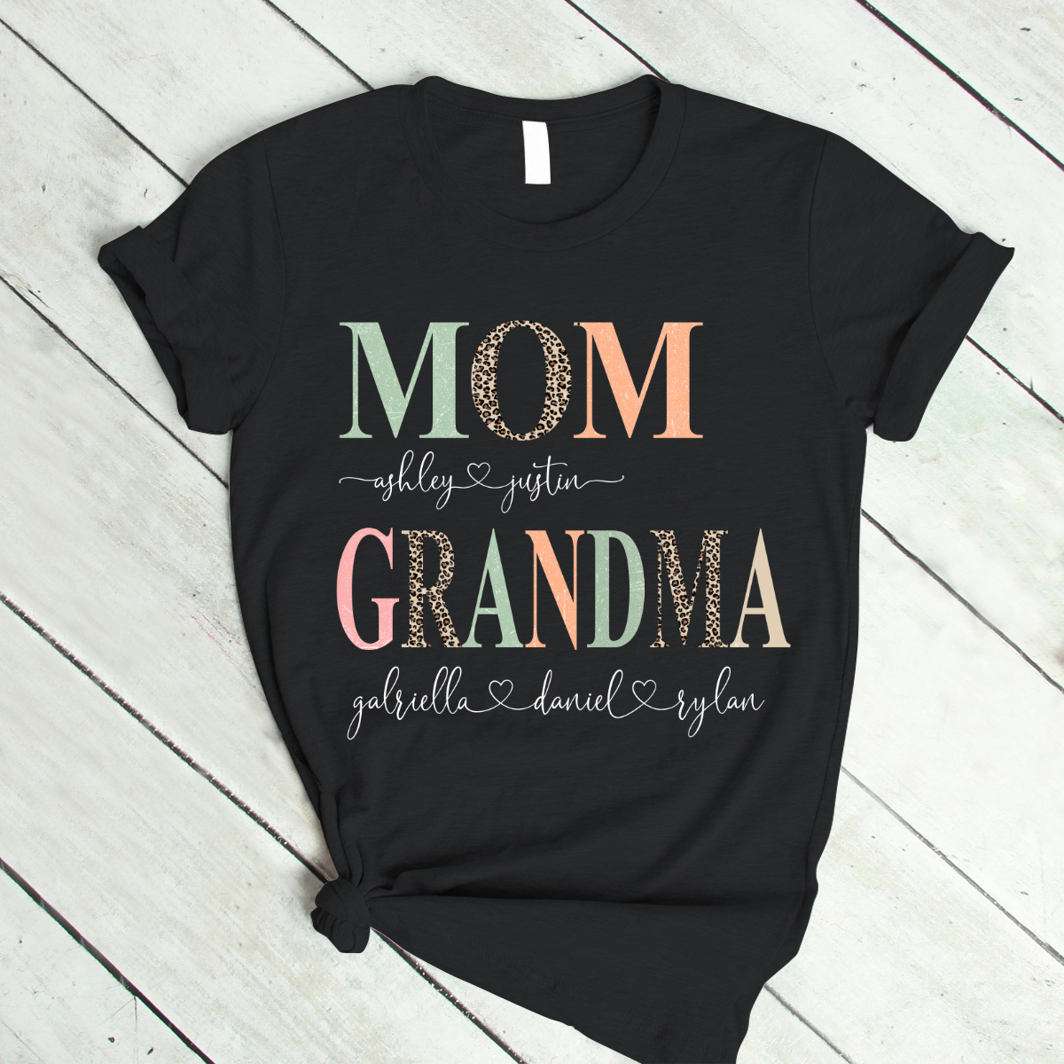 Personalized Mom And Grandma With Grandkids Color T-Shirt