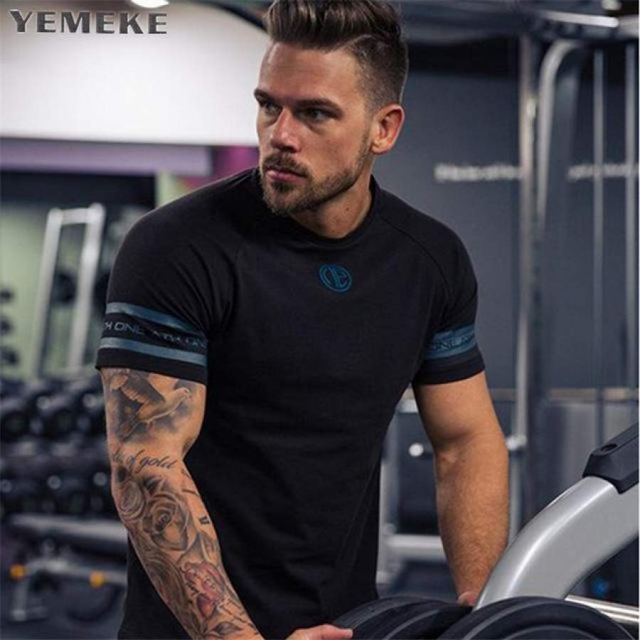 New Cotton T Shirt Men Breathable Home Gyms T shirt Men Fitness Summer Printing Gyms Tight Top Black White