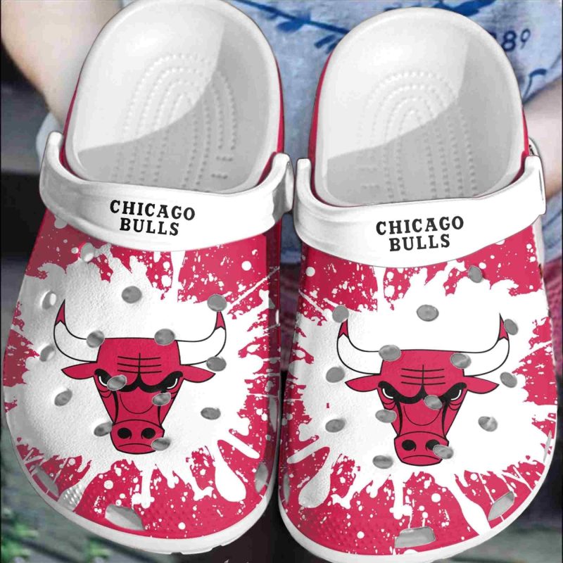 Chicago Bulls Basketball Club Crocs Comfortable Shoes Crocband Clogs For Men Women