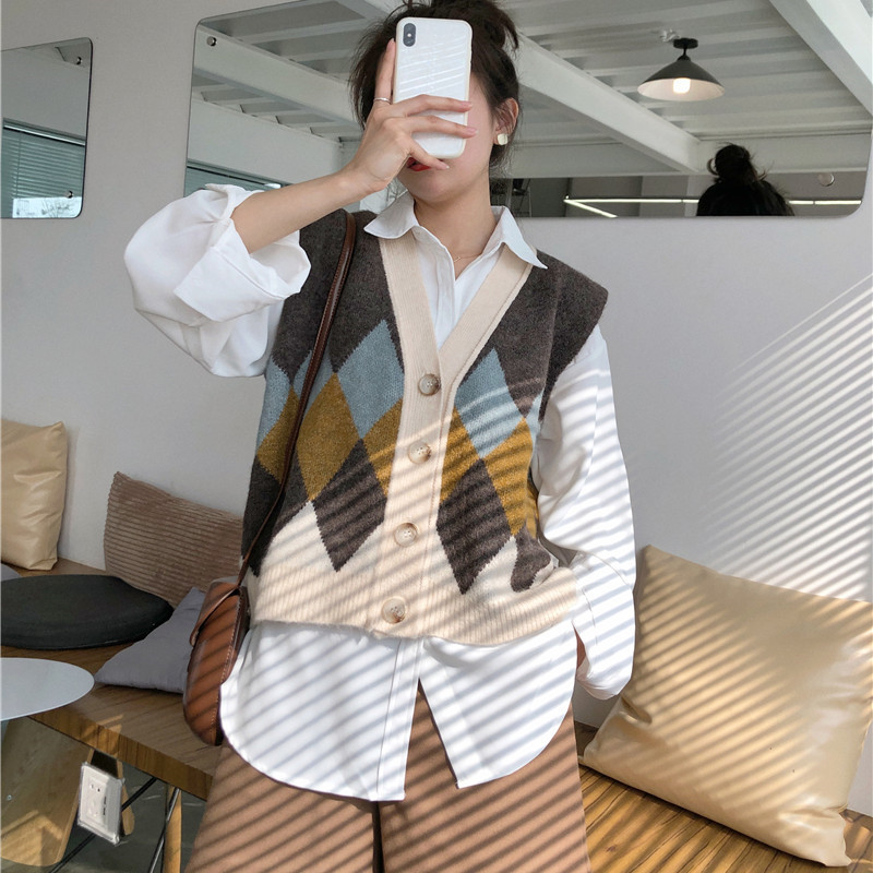 Vintage Argyle Loose Knitted Vest Sweater Women V Neck Sleeveless Oversized Sweater Coat Autumn Button Female Waistcoat Chic Top alx