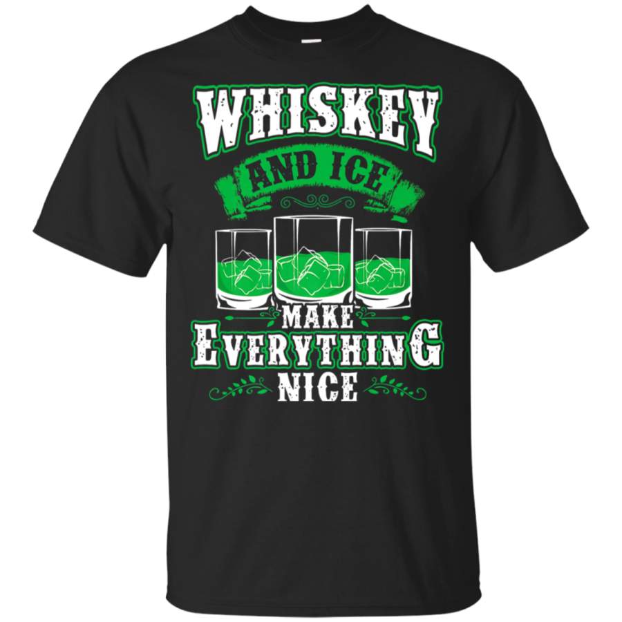 Mens Green Irish Whiskey Bartender St Patricks Day Men’s T-Shirt