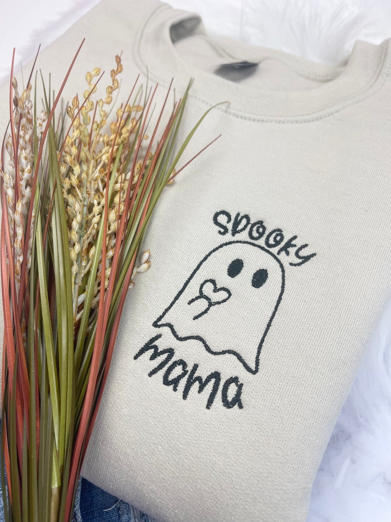 Spooky Mama Halloween Embroidered Sweatshirt 2D Crewneck Sweatshirt All Over Print Sweatshirt For Women Sweatshirt For Men Sws3767