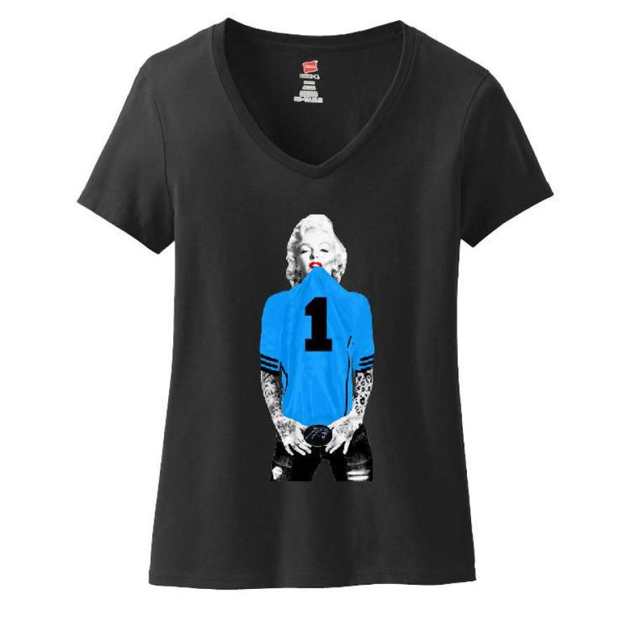 Marilyn Monroe Carolina Panthers Ladies V-neck T-shirt Sports Clothing