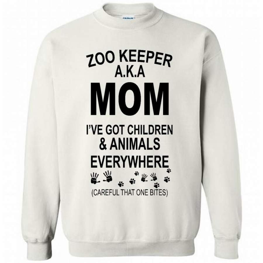 Zoo Keeper AKA Mom I’ve Got Children And Animals Everywhere – Gildan Crewneck Sweatshirt