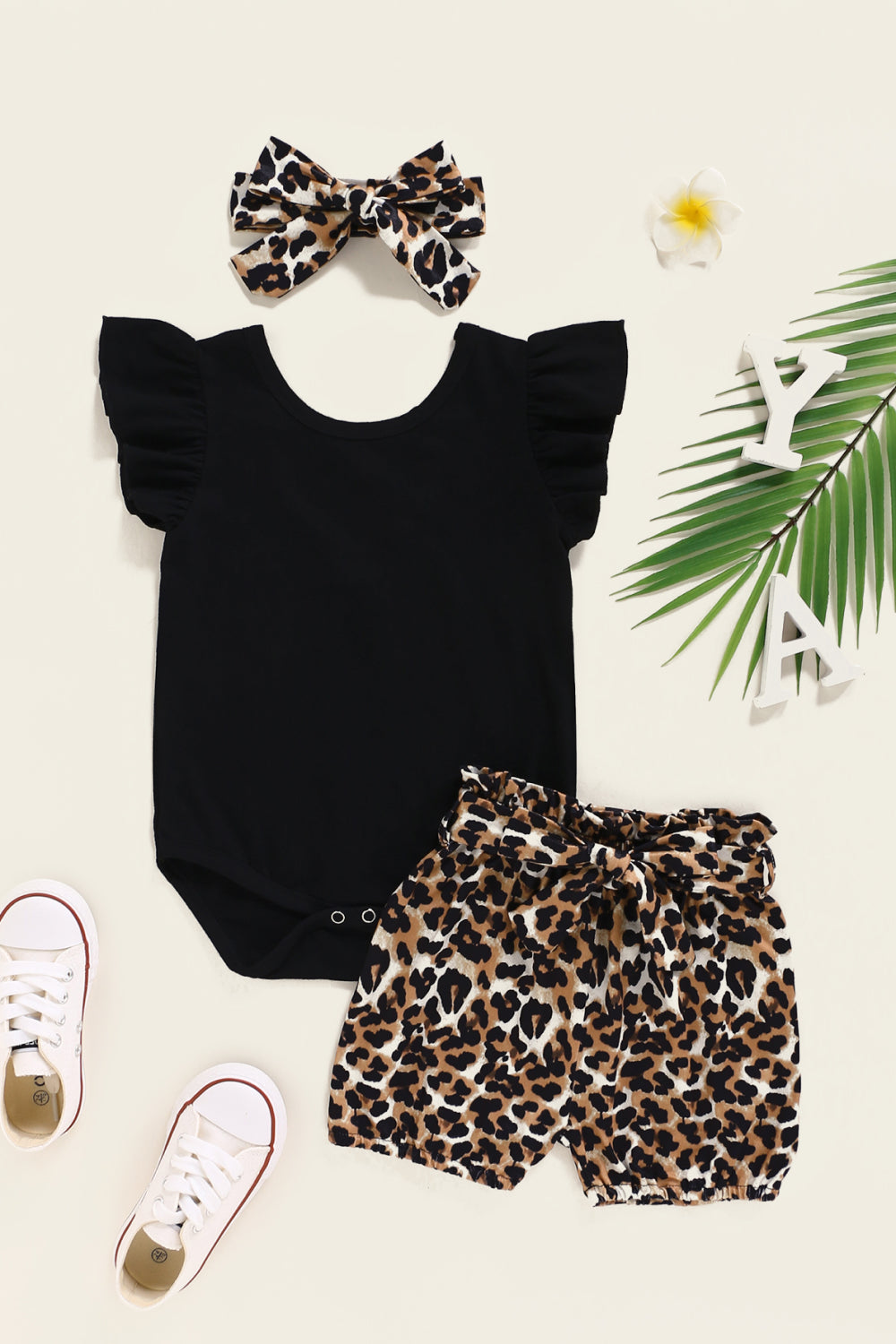 Baby Girl Shirt And Leopard Shorts