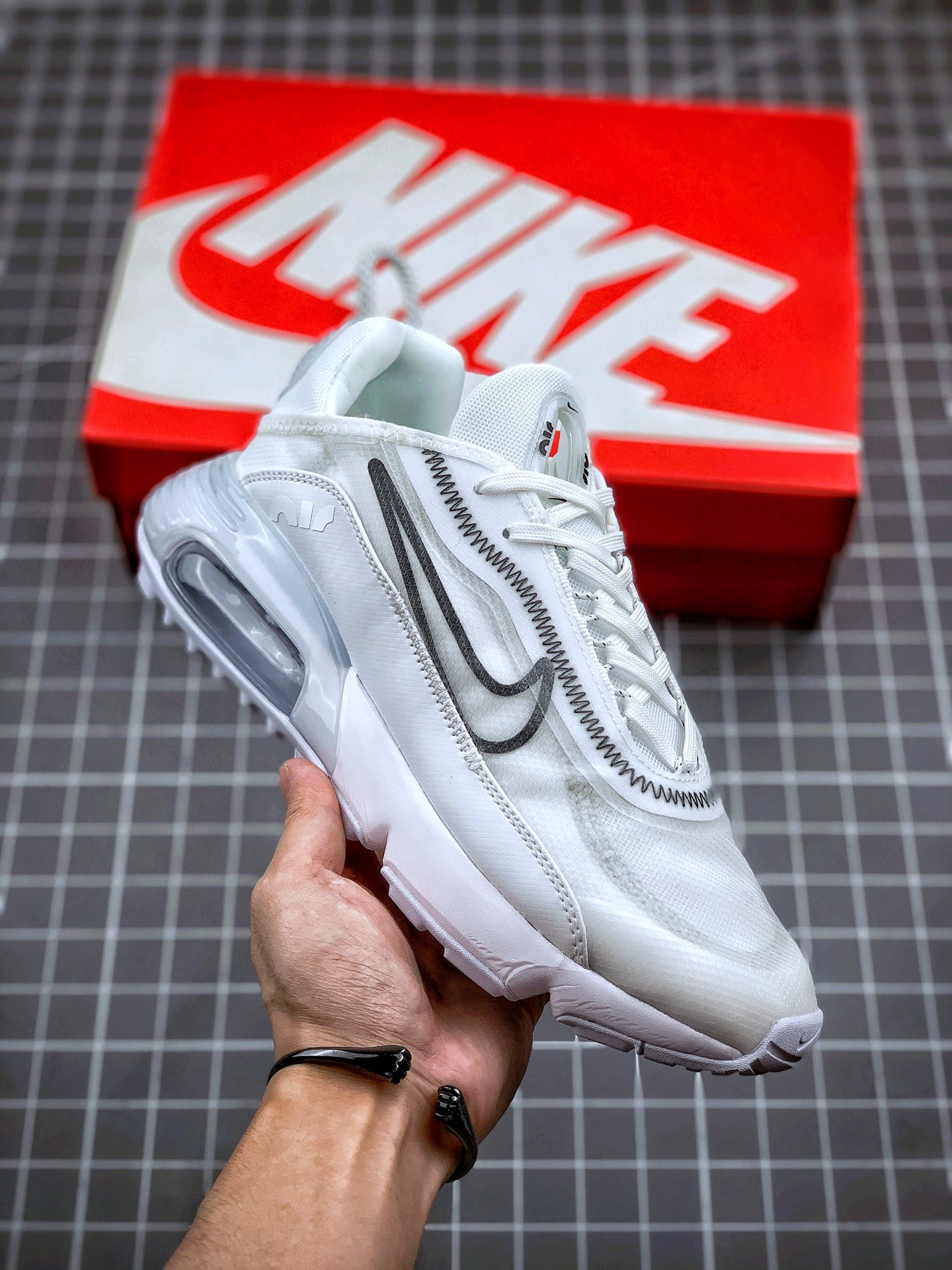 Nike Air Max 2090 WhiteBlack CK2612-100 5339854