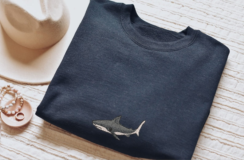 Lovely Great White Shark Embroidered Sweatshirt 2D Crewneck Sweatshirt All Over Print Sweatshirt For Women Sweatshirt For Men Sws3135