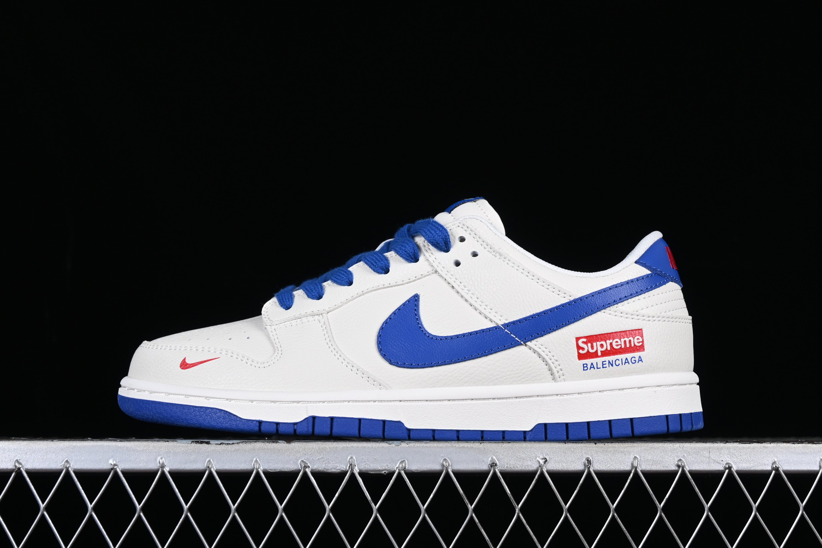 Supreme x Nike Dunk Low Off-WhiteRoyal Shoes Sneakers SNK895724466