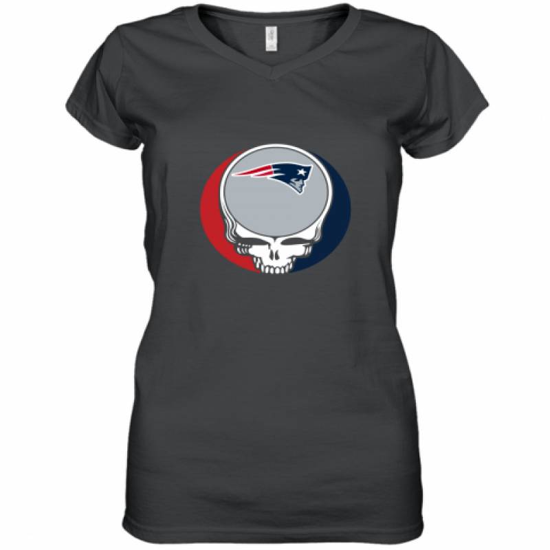 Halloween Skull Funny Football Team New England Patriots Women's V-Neck T-Shirt