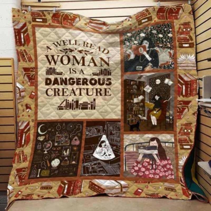 Book D1301 82O33 Blanket