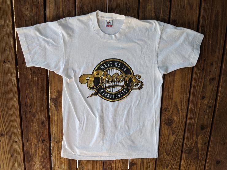 Vintage 1993 Cheers Meet Me In Miineapolis Gold Foil Tv Show Bar Shirt