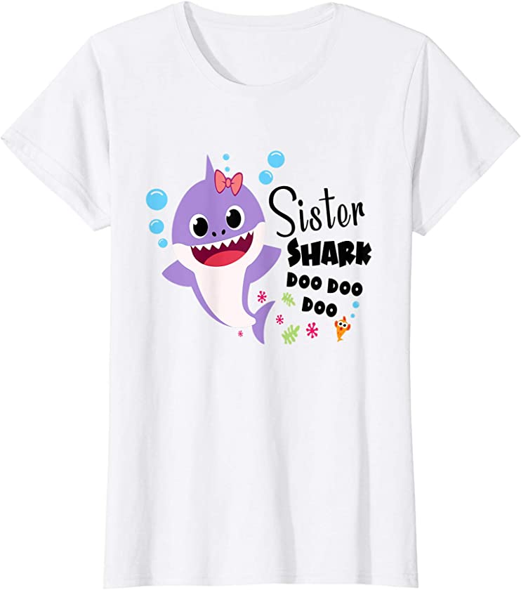 Sister Shark Design for Girl Cute Baby Shark Gift for Girls T-Shirt