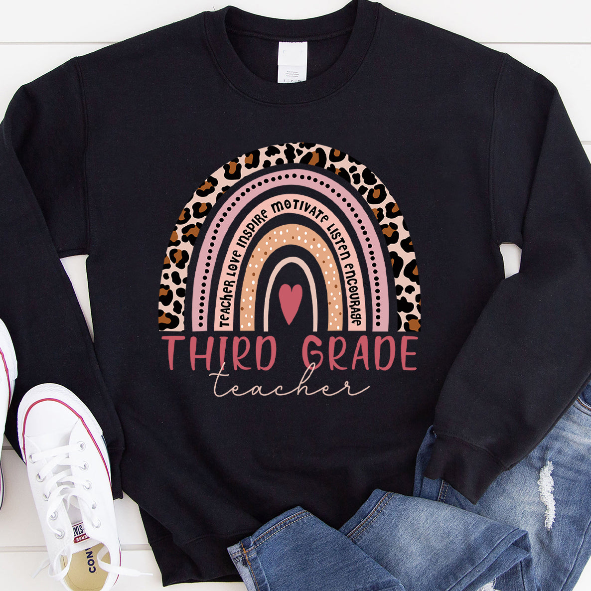 Third Grade Teacher Cute Leopard Rainbow 3Rd Grade Teacher Customizable – Standard Crew Neck Sweatshirt