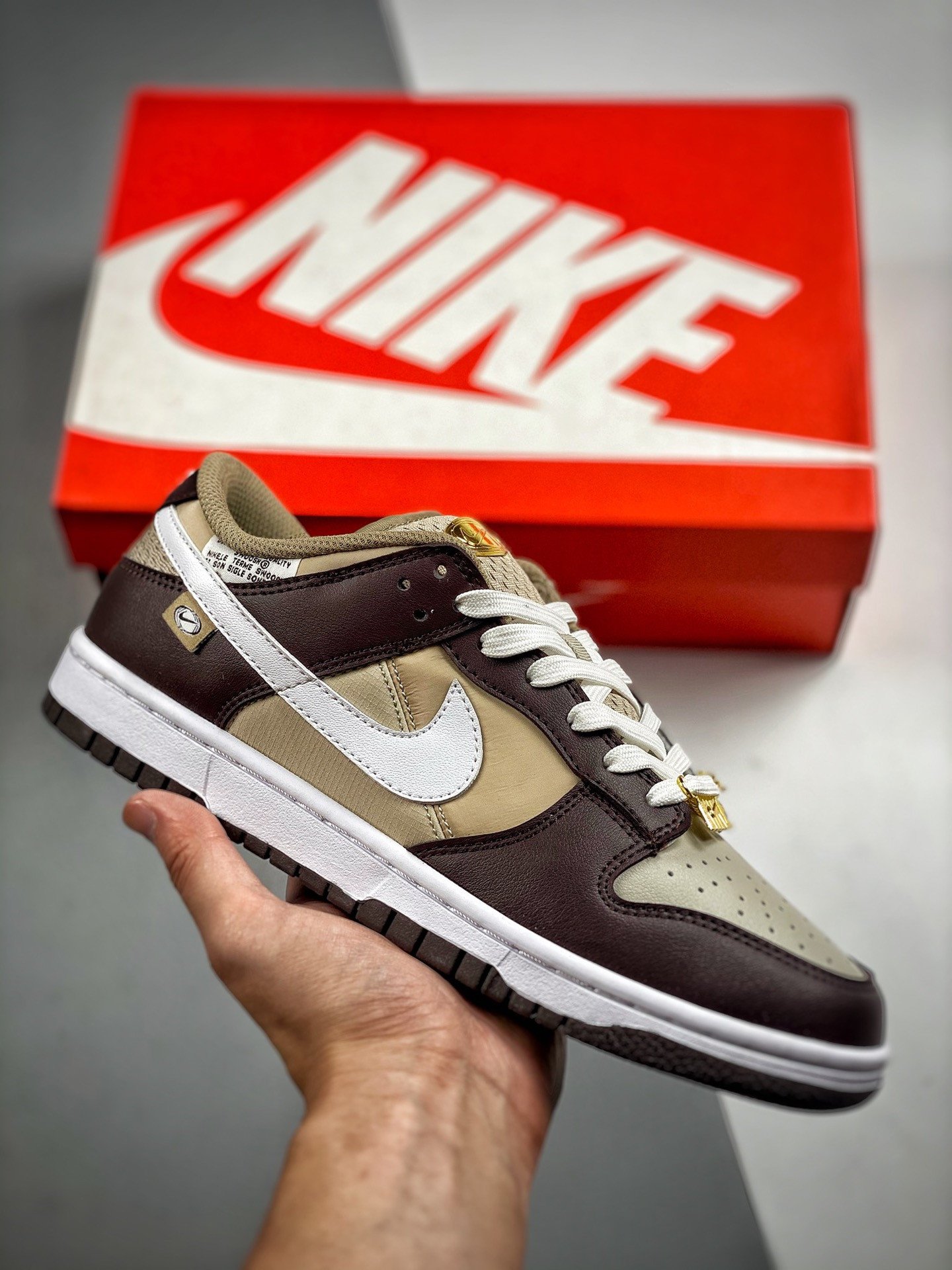 Nike Dunk Low Bling Brown Gold DX6060-111 5339461