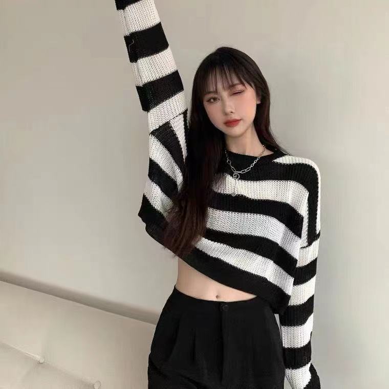 Vintage Striped Sweater Women Black Gray Long Sleeve Pullover Korean Fashion 2022 New Autumn Harajuku Crop Knit Top Baggy alx