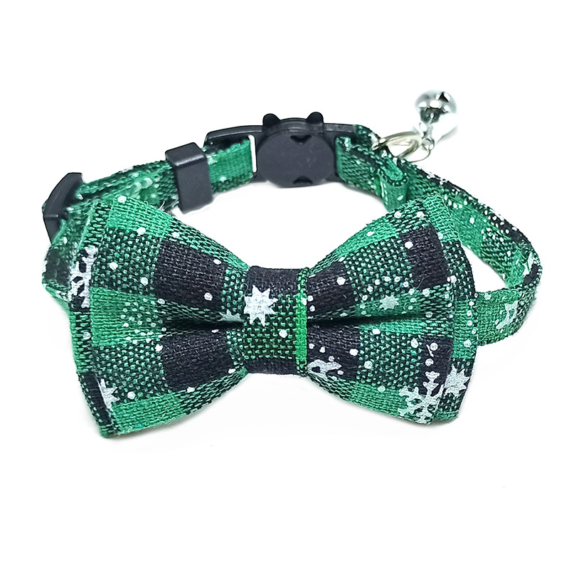 Christmas Dog Collar & Bell Fabric Female Male Puppy Pet Bow Tie Adjustable Medium large Puppy Collars Pet Collar Nylon alx