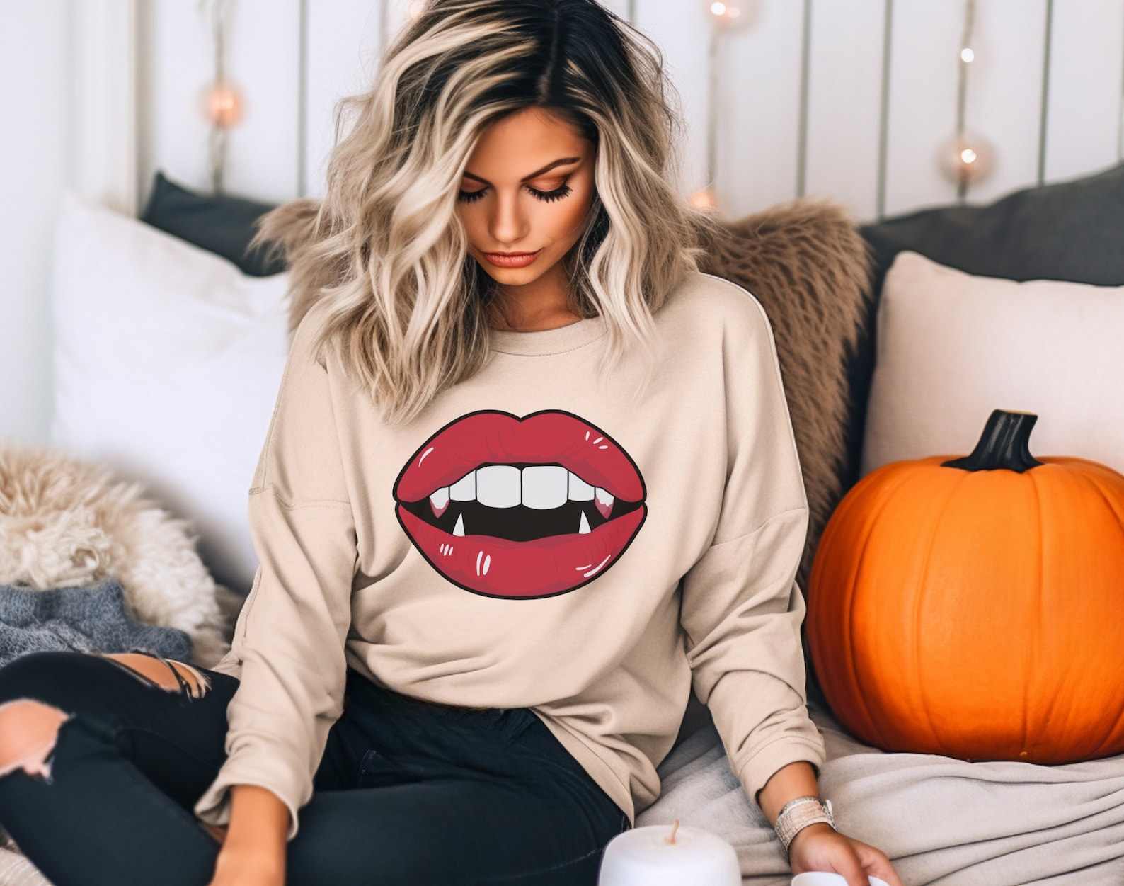 Vampire Kiss Sweatshirt Halloween 2D Crewneck Sweatshirt All Over Print Sweatshirt For Women Sweatshirt For Men Sws4207