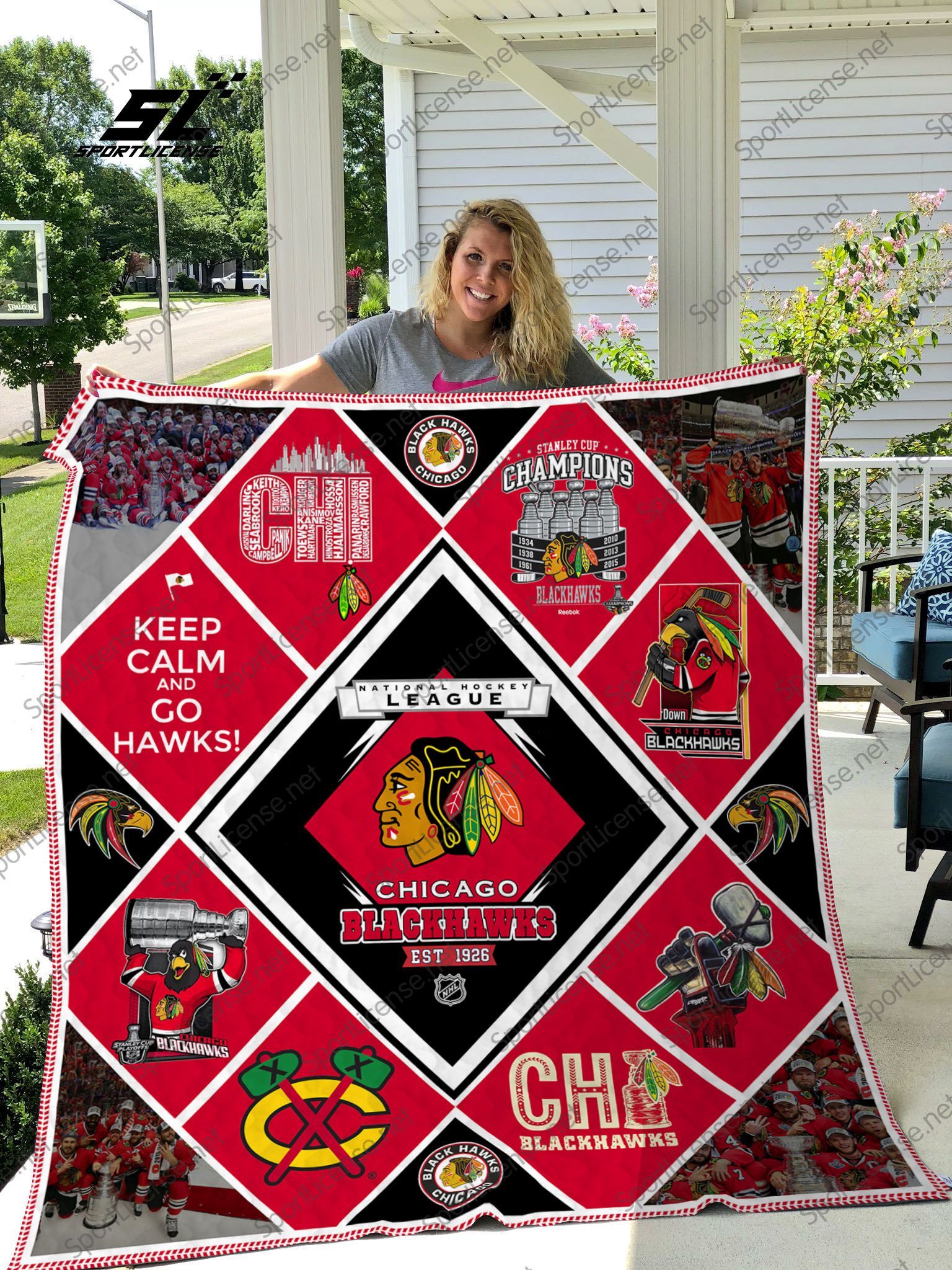 H – Chicago Blackhawks Quilt Blanket