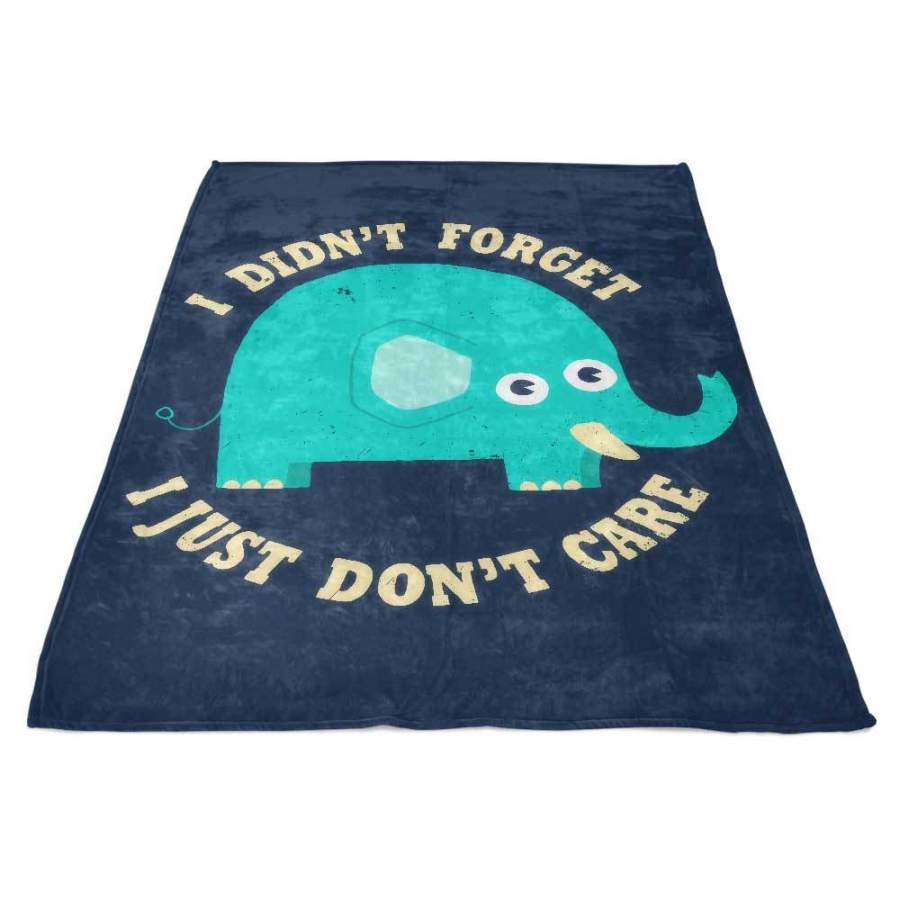 An Elephant Never Cares – Fleece Blanket