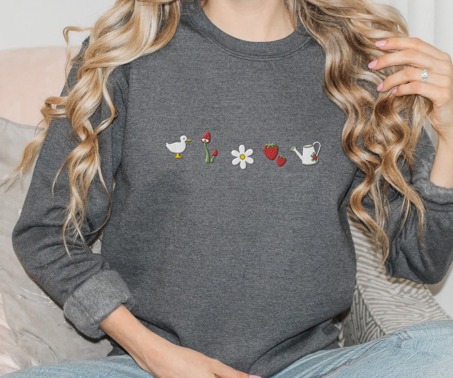 Vintage Embroidered Halloween Sweatshirt 2D Crewneck Sweatshirt All Over Print Sweatshirt For Women Sweatshirt For Men Sws3492