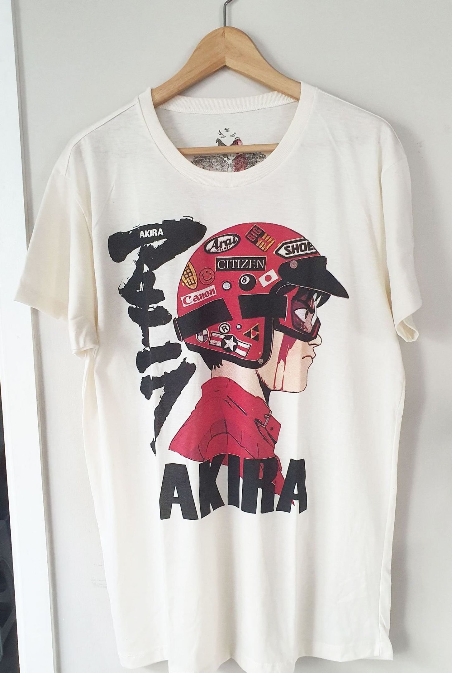 Akira Vtg Look Retro T-Shirt