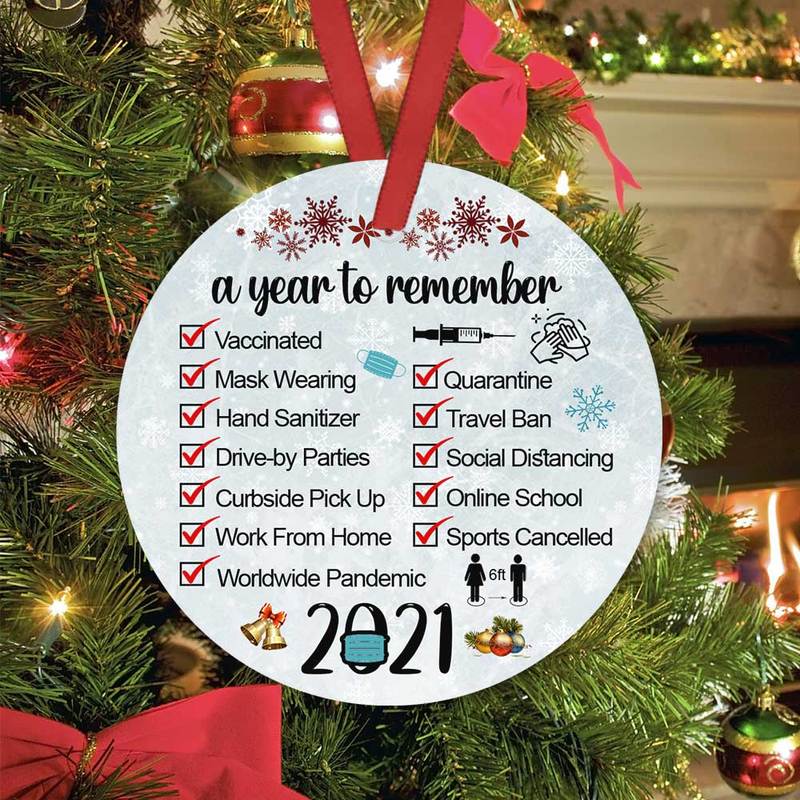 A Year To Remember Circle Ornament (2 Sided), Year Of Quarantine, Remembering Christmas Decorations Tree