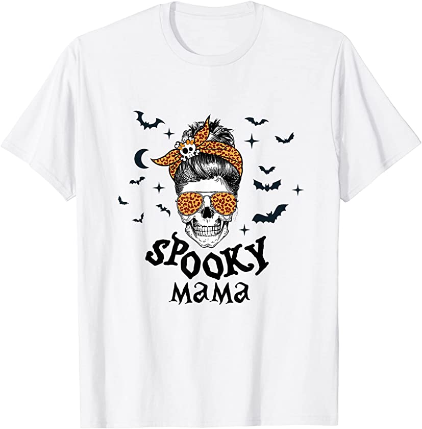 Spooky Mama Leopard Messy Bun Skull Halloween Costume T-Shirt