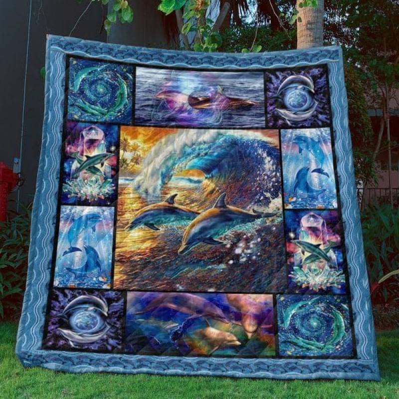 Dolphin She Dreaming Quilt