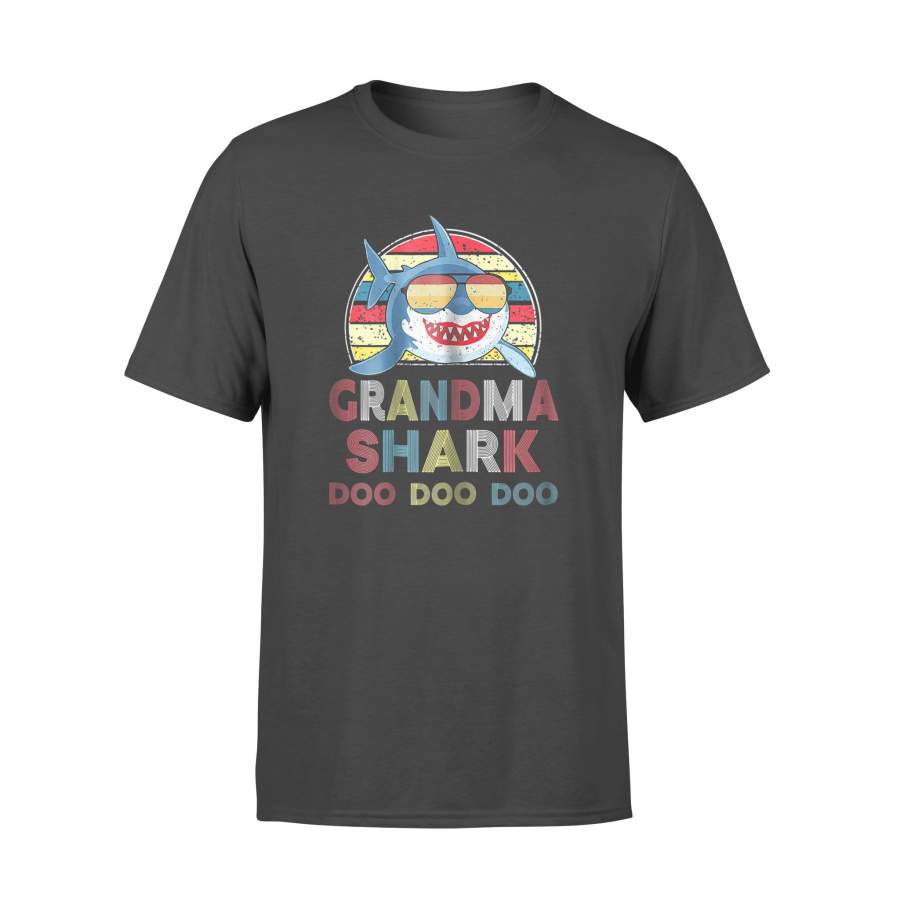 Womens Retro Vintage Grandma Shark Doo Doo Doo Shirt Christmas Gift – Standard T-shirt