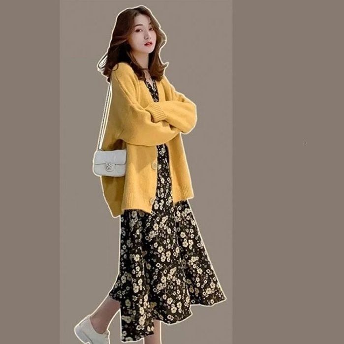 Women’s Autumn Suit Women 2021 New Slim Knit Jacket + Floral Dress Two-piece Suit alx