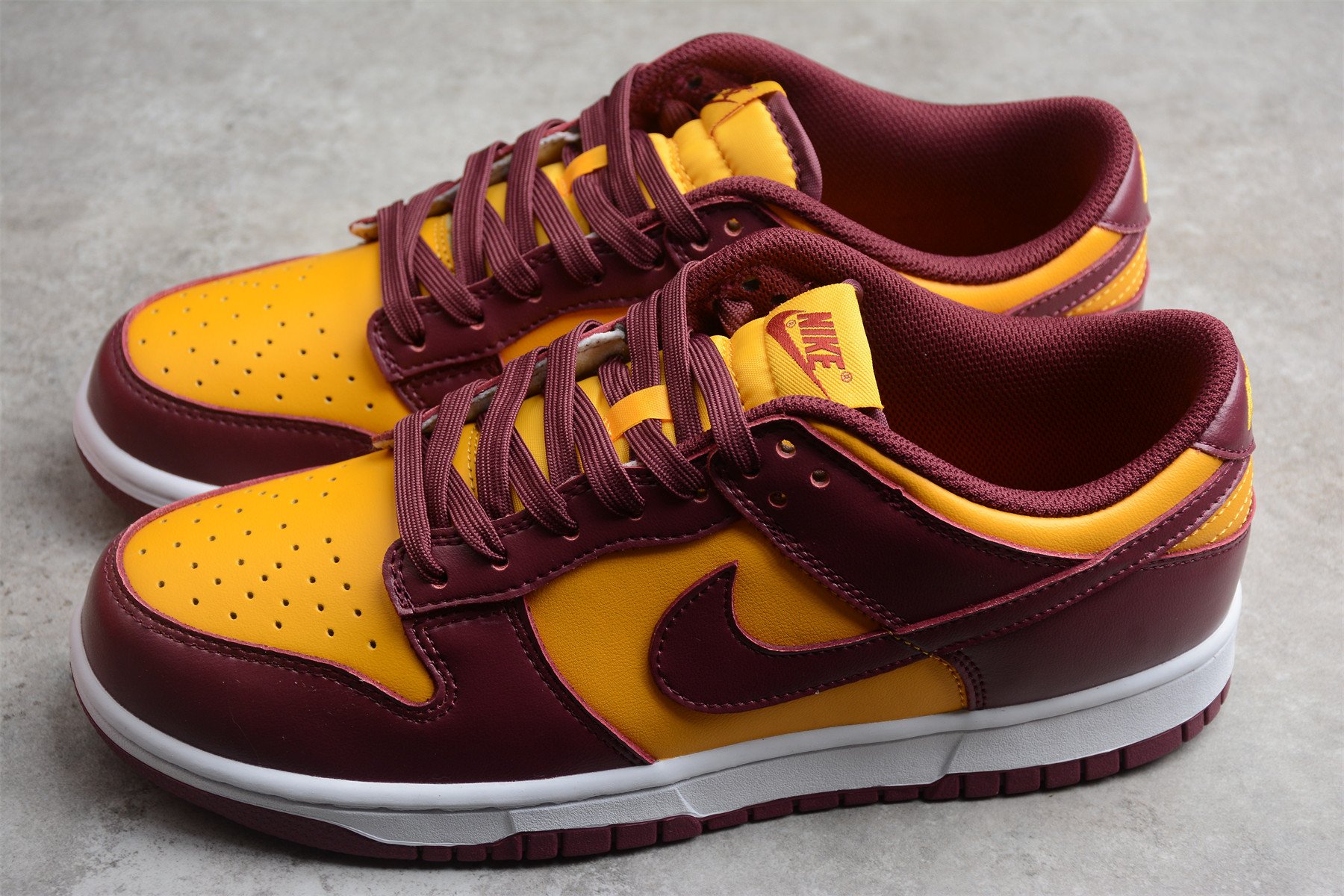 Nike Dunk Low ‘USC’ Shoes Sneakers SNK772336733