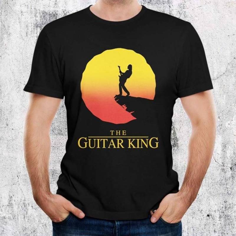 The Guitar King The Lion King Jungle Sunset Guy Playing Guitar Music Instrument Best Gift For Guitarist Friends Play Guitar Black Men And Women T Shirt S-5Xl