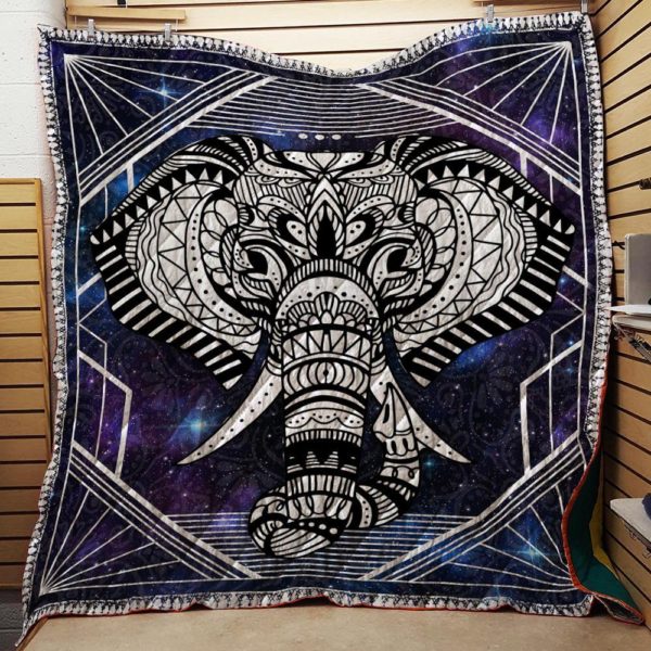 A Big Head Of Elephant  Pattern  Quilt Blanket