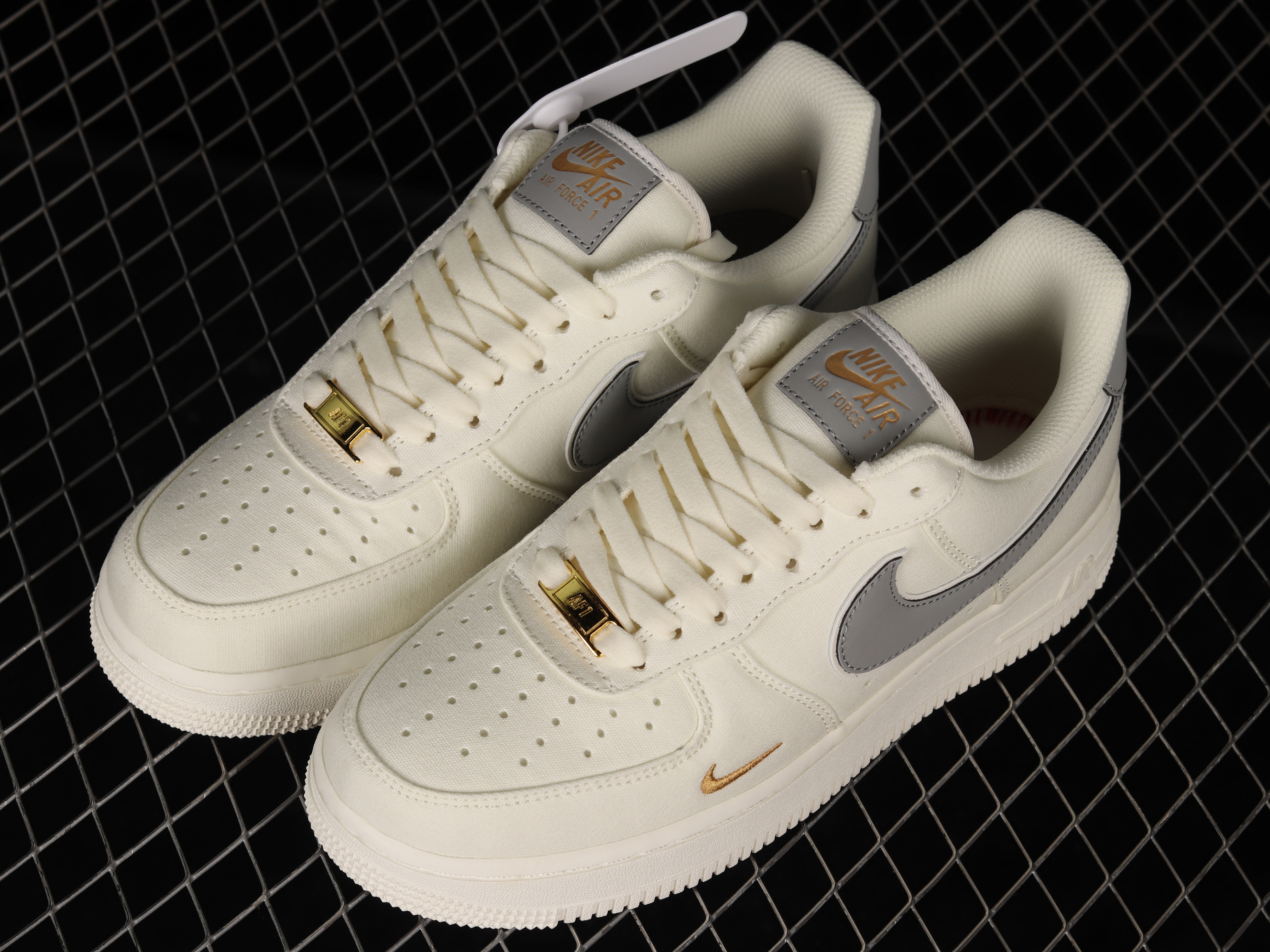 Nike Air Force 1 07 Low Beige Grey Gold Shoes Sneakers SNK119318195