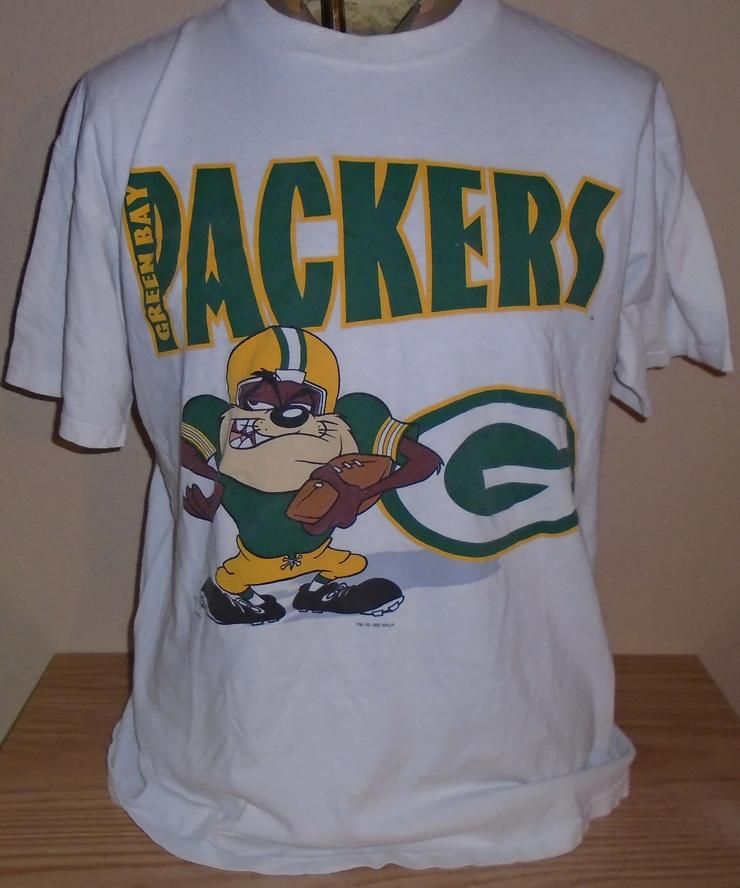 Vintage 1997 Green Bay Packers Football Looney Tunes Shirt