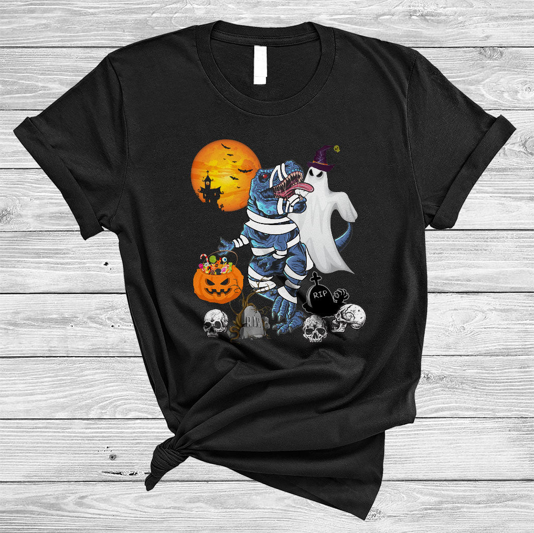 Boo Riding Mummy T-Rex Funny Halloween Costume Boo Ghost Witch T-Rex Dinosaur Lover T-Shirt