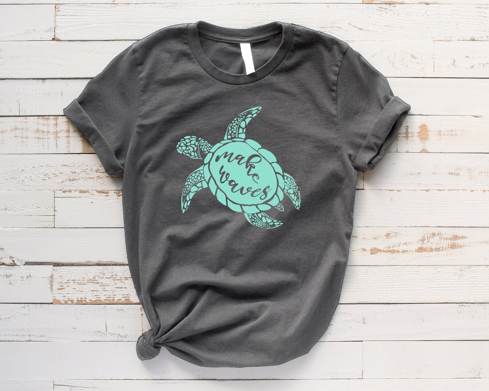 Make Waves Sea Turtle Hawaiian Hawaii Turtles Lover graphic T-Shirt, Turtle Lovers Gifts, Honu Ocean Tee, Present for animal lovers