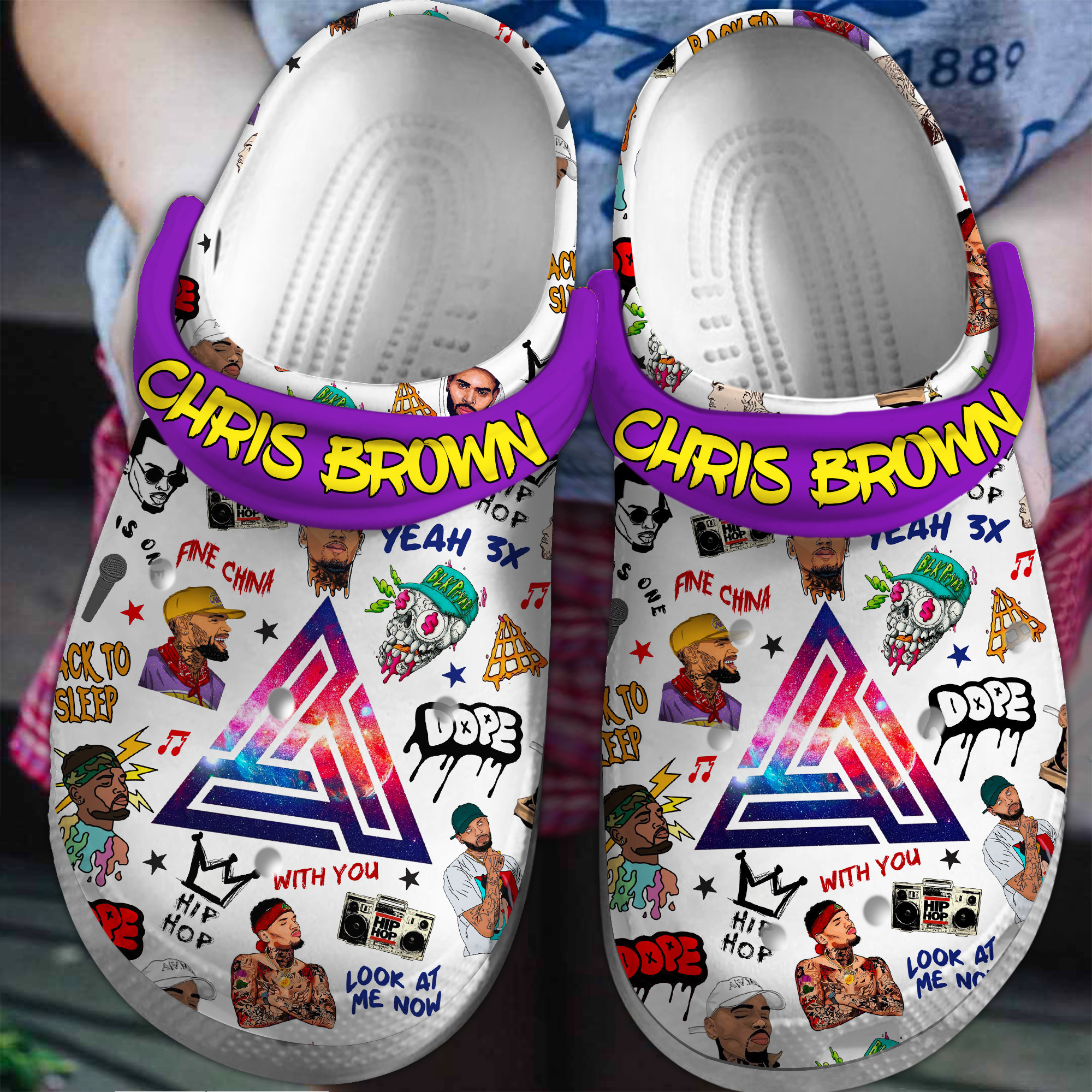 Chris Brown Crocss Clogs For Men Women And Kid Utqyltzt