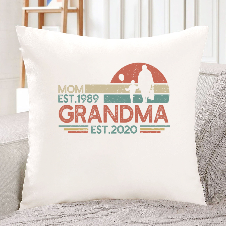 Mom Grandma Vintage Retro Rosie Pillow