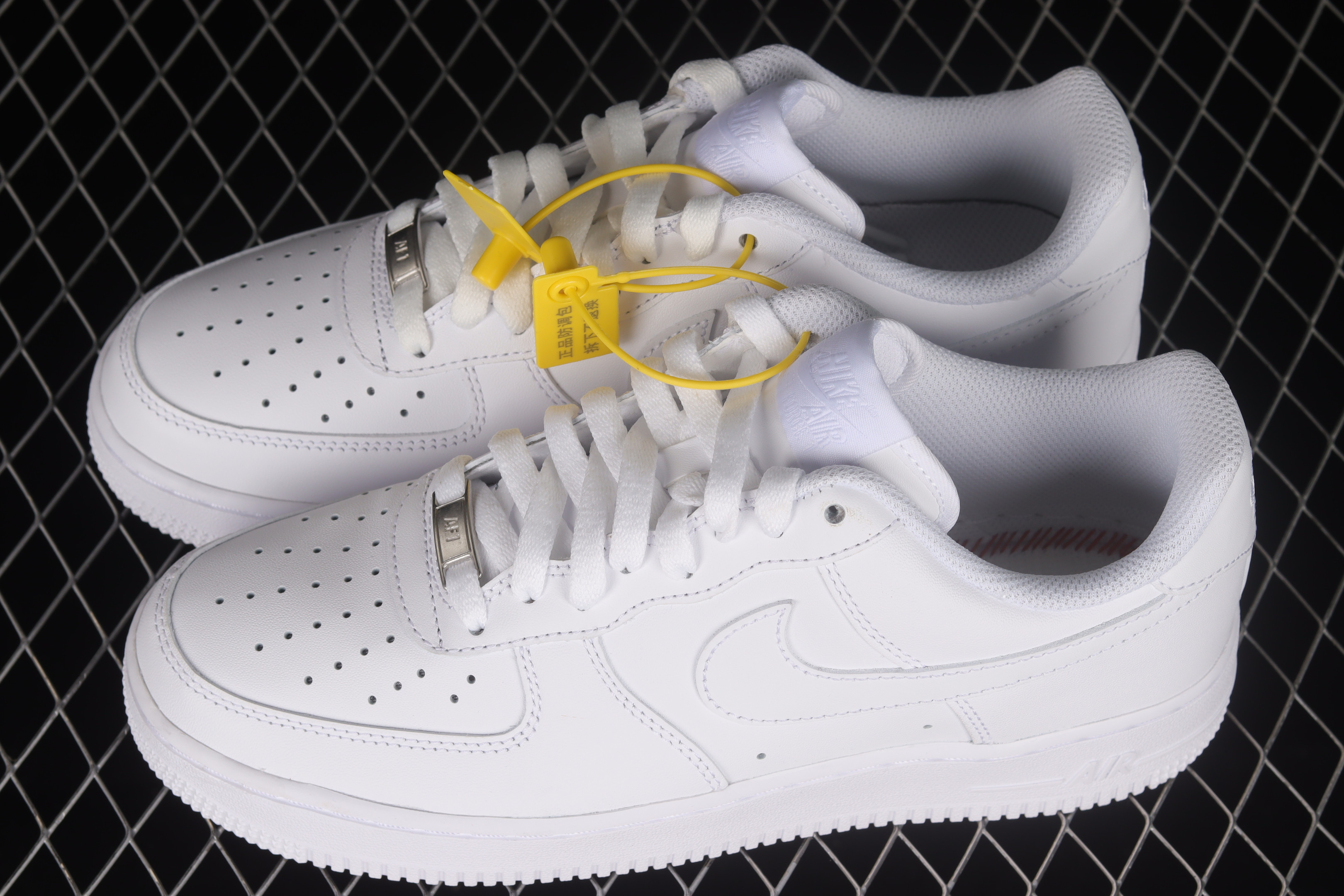 Nike Air Force 1 Low 07 ‘Triple White’ Shoes Sneakers SNK842783562