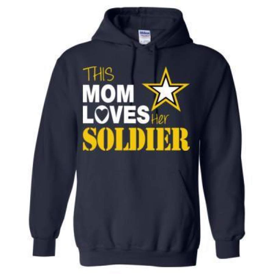 AGR This Mom Loves Her Soldier – Heavy Blend™ Hooded Sweatshirt