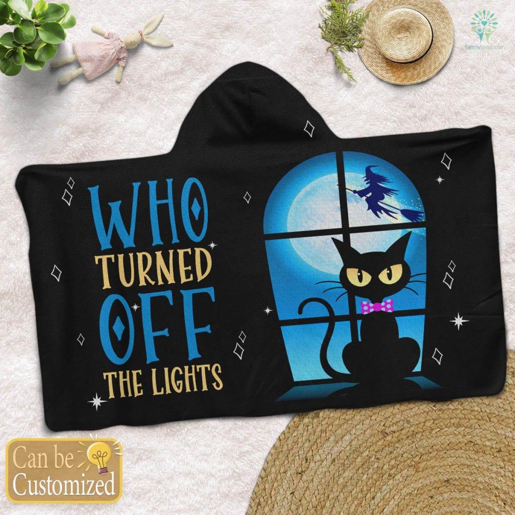 Who Turned Off The Lights Halloween, Black Cat Halloween, Halloween Costumes, Witch Broom, Halloween Hooded Blanket