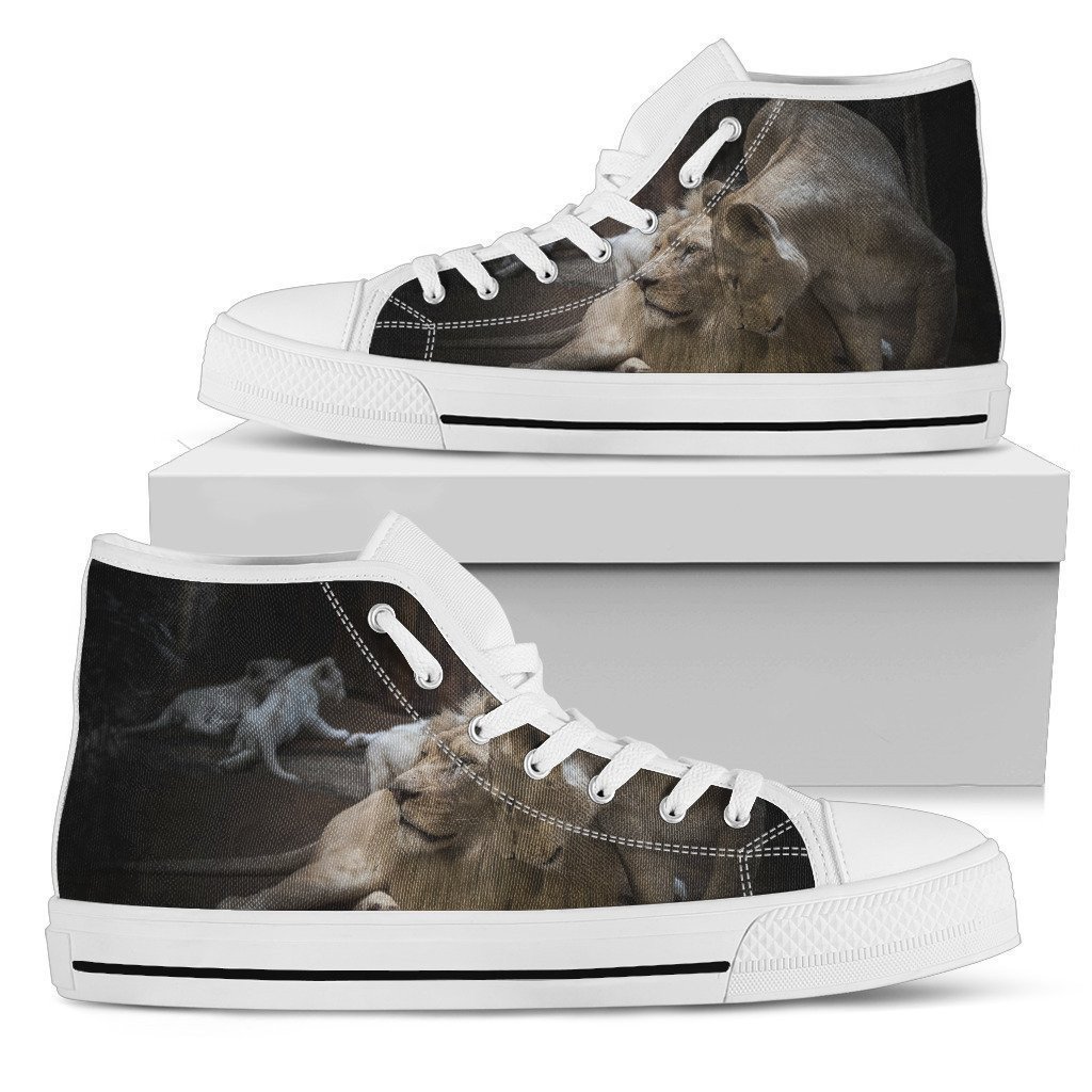 A Couple Of Lion With Three Sons White Toe Shoe Sneaker For Men Women